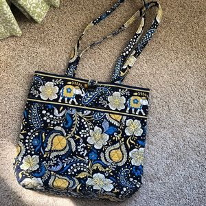 Vera Bradley tote